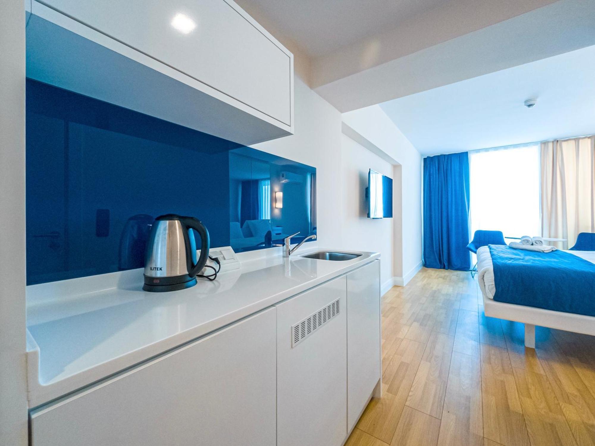 Amazing View Apartments บาทูมิ ภายนอก รูปภาพ